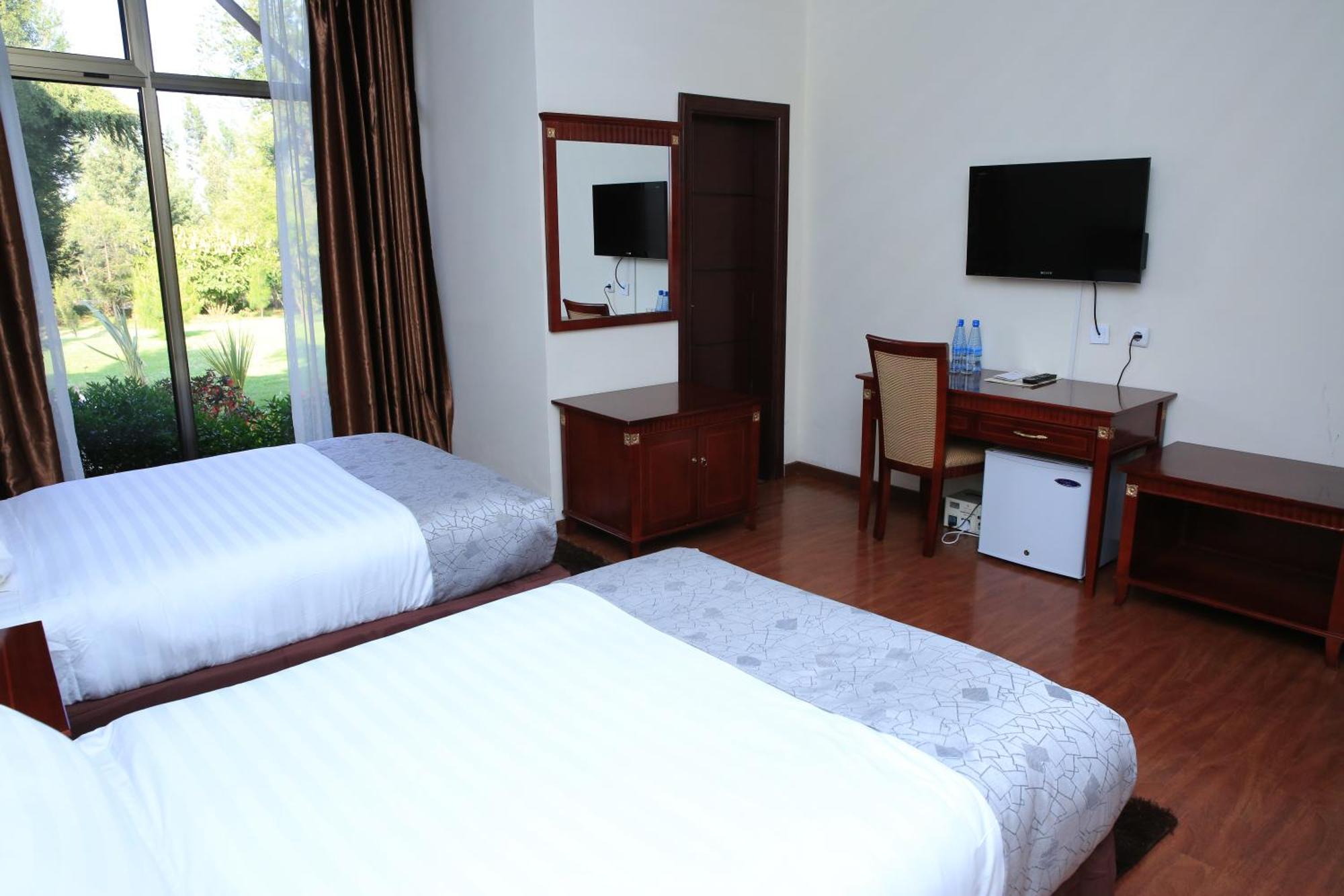 Yaya Africa Athletics Village Sululta Εξωτερικό φωτογραφία