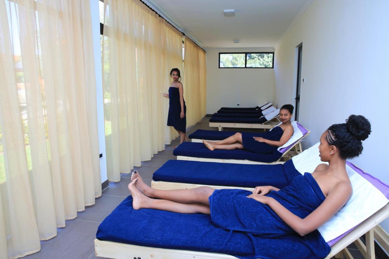 Yaya Africa Athletics Village Sululta Εξωτερικό φωτογραφία